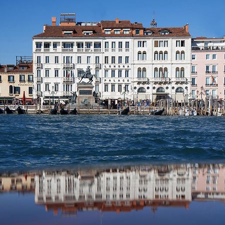 Londra Palace Venezia Exteriér fotografie