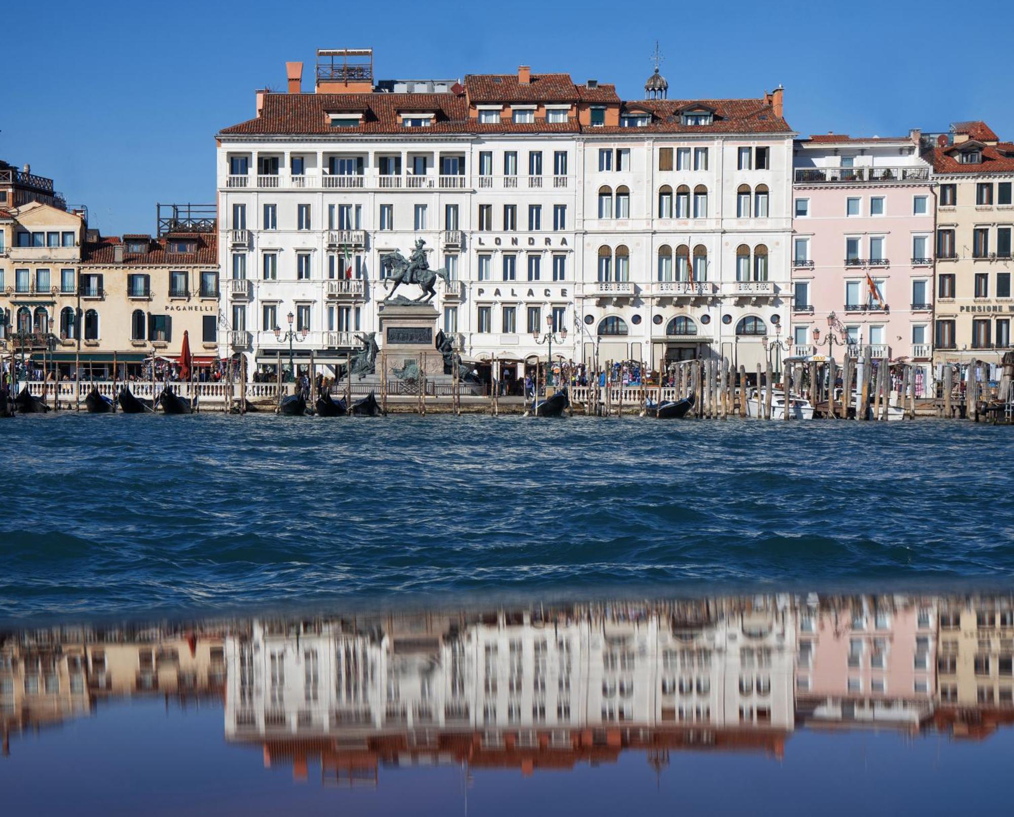 Londra Palace Venezia Exteriér fotografie